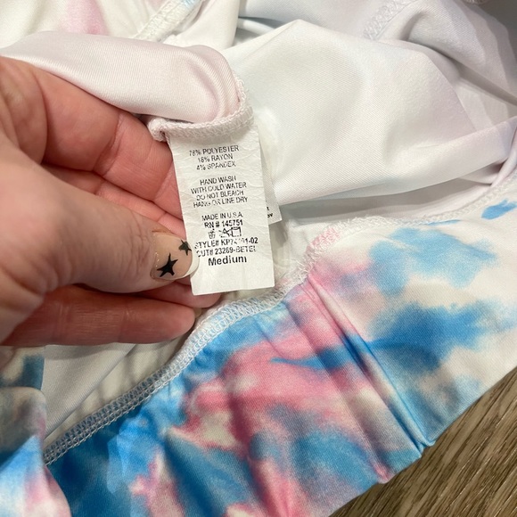 Peach Love California Sports Bra and Legging Set - Picture 4 of 7